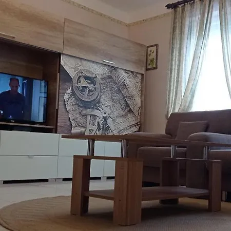 Kaman Nyaralo Апартаменты