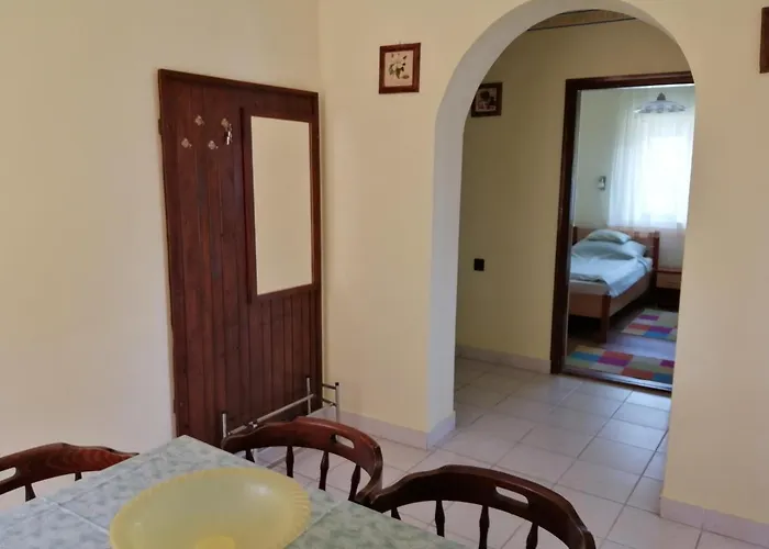 Kaman Nyaralo Lägenhet *