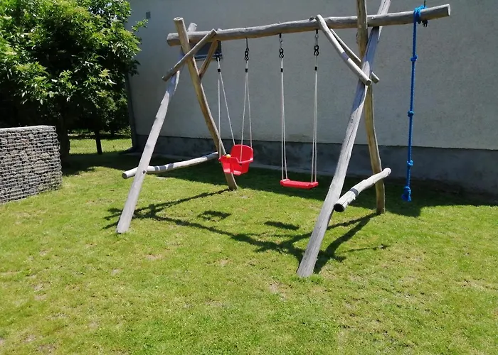 Kaman Nyaralo * Badacsonytomaj