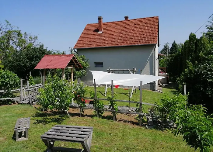 Kaman Nyaralo Lägenhet *